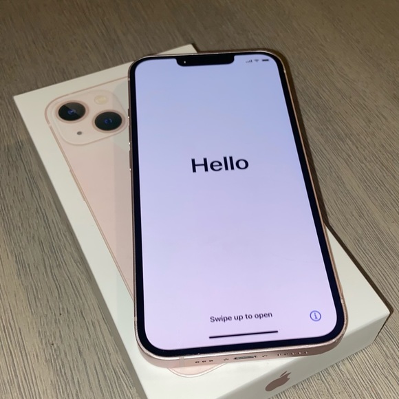 Brand new iphone 13 128 GB ANY SERVICE PROVIDER